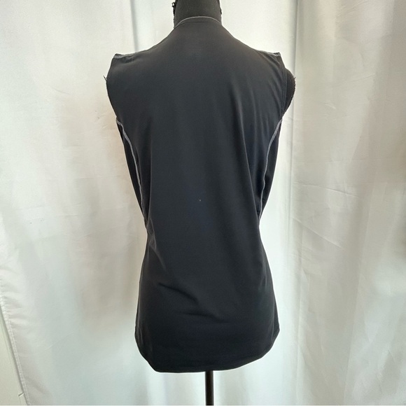 NIKE Pro women’s black athletic V-neck tank top Sz M 8-10 - Picture 3 of 11